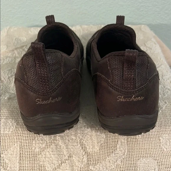 Skechers Women's Brown Casual Shoes - Picture 3 of 10